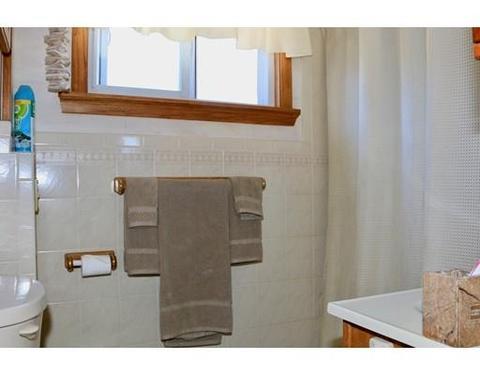 8 Sylvan St, Gloucester, MA 01930 photo 25
