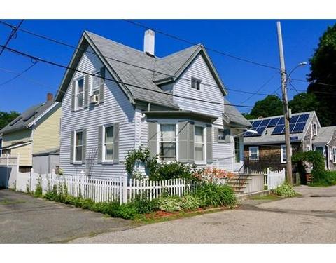 8 Sylvan St, Gloucester, MA 01930 photo 1