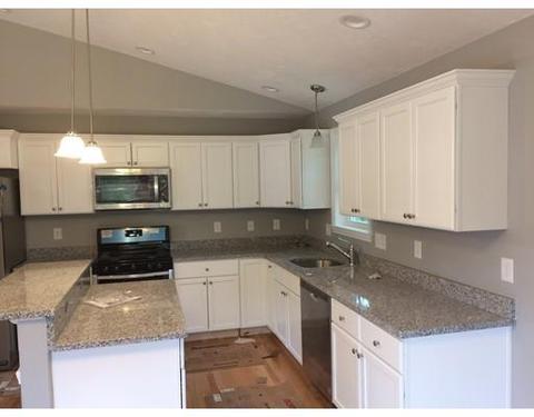 4 Maurice St, Worcester, MA 01604 photo 3