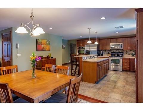 15 Kane Dr, Chicopee, MA 01013 photo 10