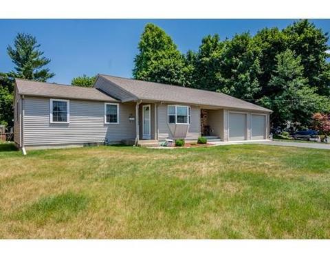 15 Kane Dr, Chicopee, MA 01013 photo 2