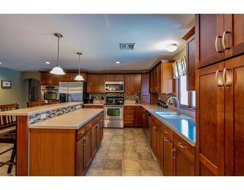 15 Kane Dr, Chicopee, MA 01013 photo 6