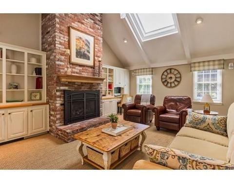 4 Saw Mill Pond Rd, Hingham, MA 02043 photo 3