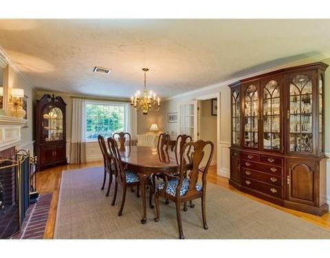 4 Saw Mill Pond Rd, Hingham, MA 02043 photo 9
