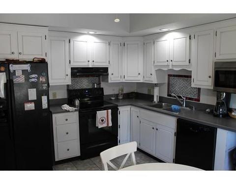 9 Clay St, Worcester, MA 01610 photo 4