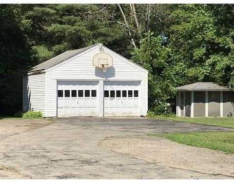 7 Cape Rd, Mendon, MA 01756 photo 4