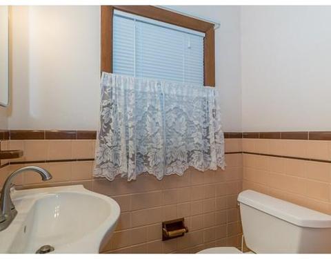 69 Cedar St, Wakefield, MA 01880 photo 8