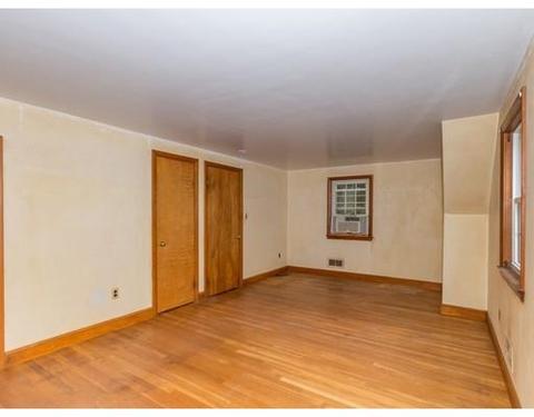 69 Cedar St, Wakefield, MA 01880 photo 11