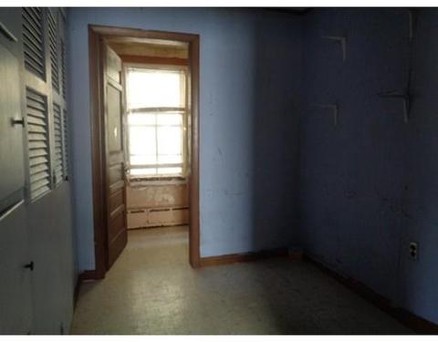 13 Monroe St, Ware, MA 01082 photo 15