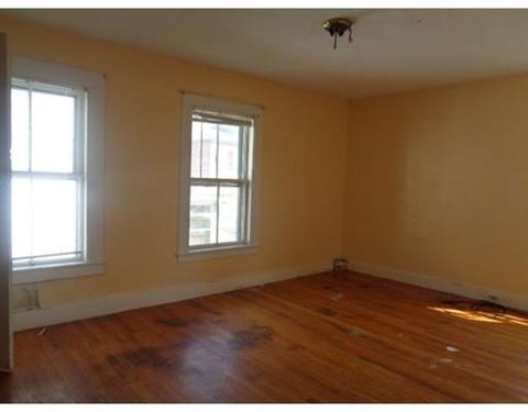 13 Monroe St, Ware, MA 01082 photo 16