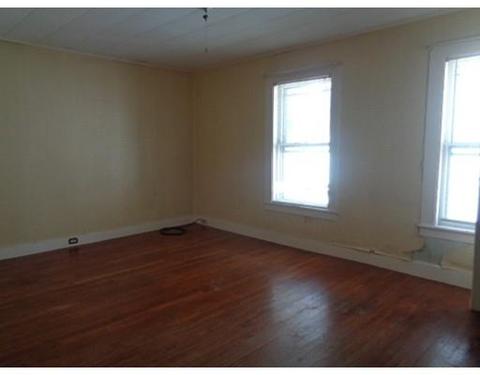 13 Monroe St, Ware, MA 01082 photo 17