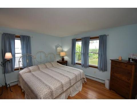 4 Gross Ln, Easthampton, MA 01027 photo 21