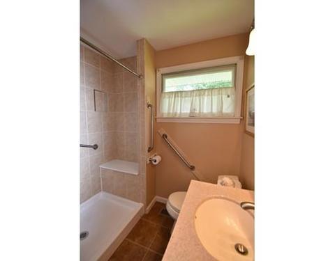 4 Gross Ln, Easthampton, MA 01027 photo 22