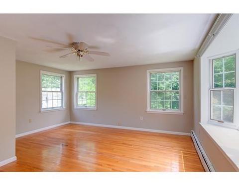 16 Wheeler Ave, Worcester, MA 01609 photo 11