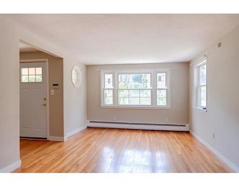 16 Wheeler Ave, Worcester, MA 01609 photo 4