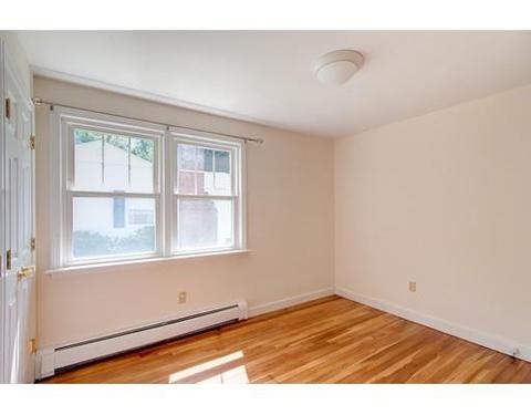 16 Wheeler Ave, Worcester, MA 01609 photo 14
