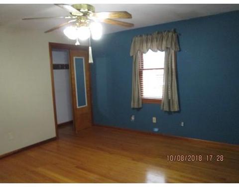15 Mathieu Dr, Chicopee, MA 01020 photo 14