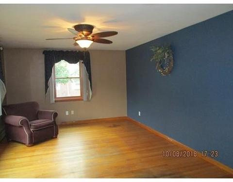 15 Mathieu Dr, Chicopee, MA 01020 photo 8