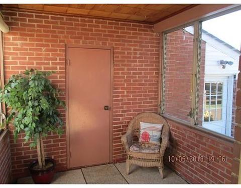 15 Mathieu Dr, Chicopee, MA 01020 photo 6