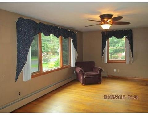 15 Mathieu Dr, Chicopee, MA 01020 photo 7