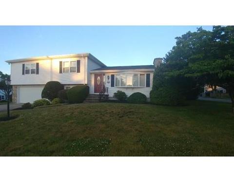 565 N Eastern Ave, Fall River, MA 02720 photo 1