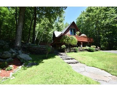 371 Main Rd, Westhampton, MA 01027 photo 2