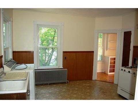 76 Linden St, Everett, MA 02149 photo 8