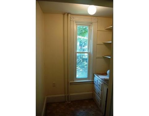 76 Linden St, Everett, MA 02149 photo 10