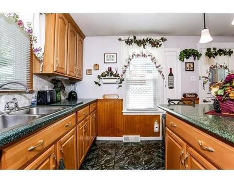 26 Walter St, Fall River, MA 02724 photo 6