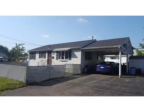 62 Clark St, Chicopee, MA 01013 photo 1