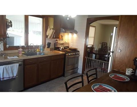 62 Clark St, Chicopee, MA 01013 photo 4