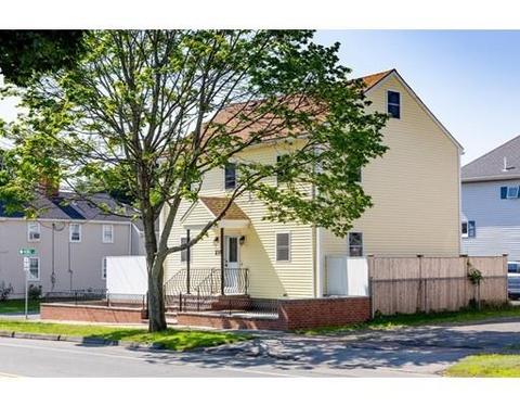 135 High St, Danvers, MA 01923 photo 3