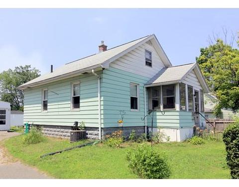 152 Kendall St, Chicopee, MA 01020 photo 1