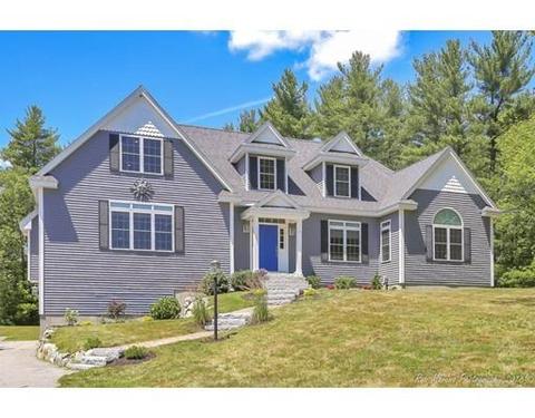 21 Dexter Dr, Rowley, MA 01969 photo 1