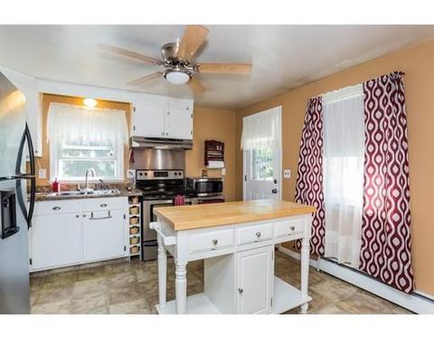 37 Simone Rd, Chicopee, MA 01013 photo 12