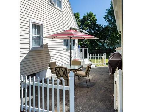 37 Simone Rd, Chicopee, MA 01013 photo 4