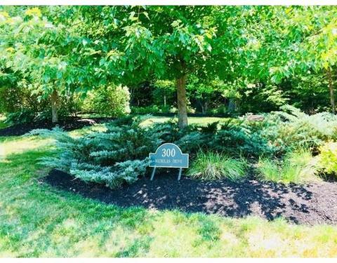300 Nicholas Dr, Lancaster, MA 01523 photo 3