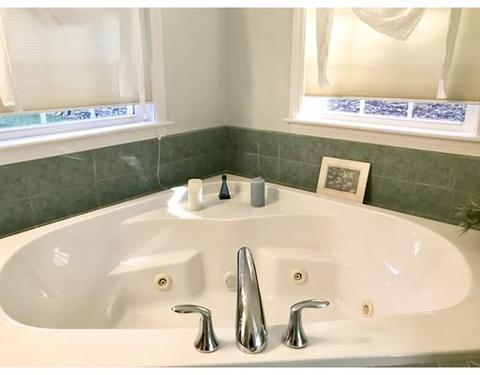 300 Nicholas Dr, Lancaster, MA 01523 photo 16