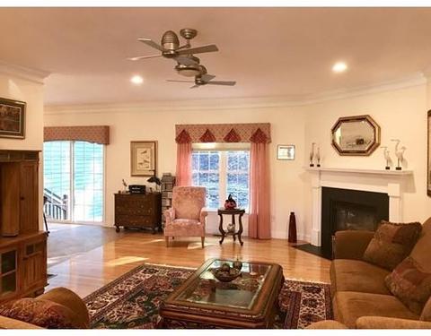 300 Nicholas Dr, Lancaster, MA 01523 photo 5