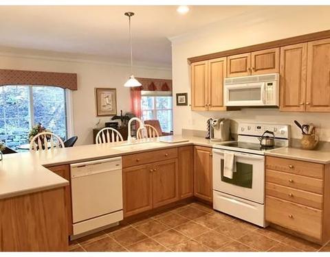 300 Nicholas Dr, Lancaster, MA 01523 photo 9