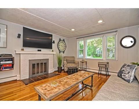 73 Causeway Rd, Reading, MA 01867 photo 10
