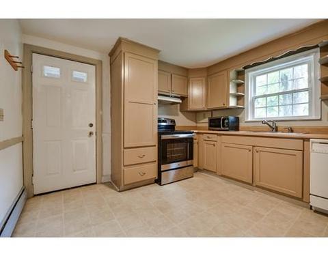 32 Highgate Rd, Framingham, MA 01701 photo 8