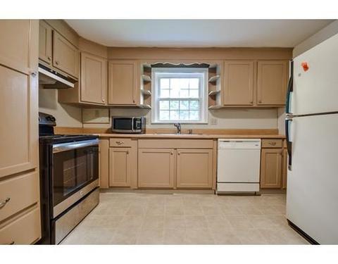 32 Highgate Rd, Framingham, MA 01701 photo 10