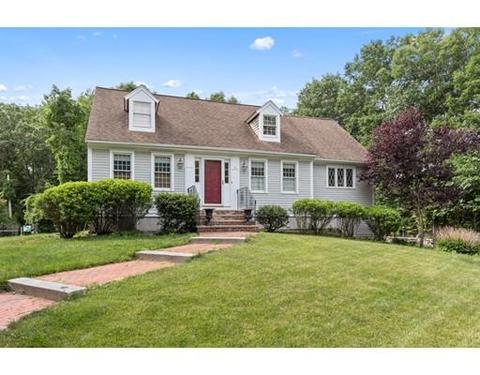 90 Nokomis Rd, Hingham, MA 02043 photo 1