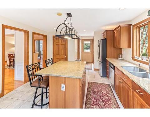 90 Nokomis Rd, Hingham, MA 02043 photo 11