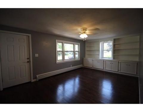 105 Cherokee Dr, Springfield, MA 01109 photo 13