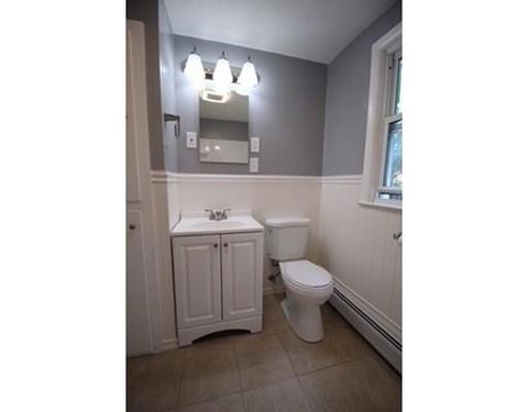 105 Cherokee Dr, Springfield, MA 01109 photo 14
