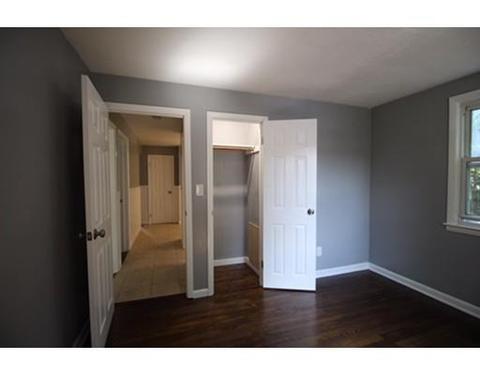 105 Cherokee Dr, Springfield, MA 01109 photo 19