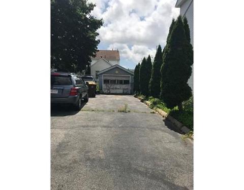 42 Claflin St, Fall River, MA 02723 photo 5