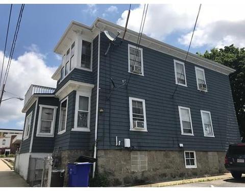 42 Claflin St, Fall River, MA 02723 photo 4